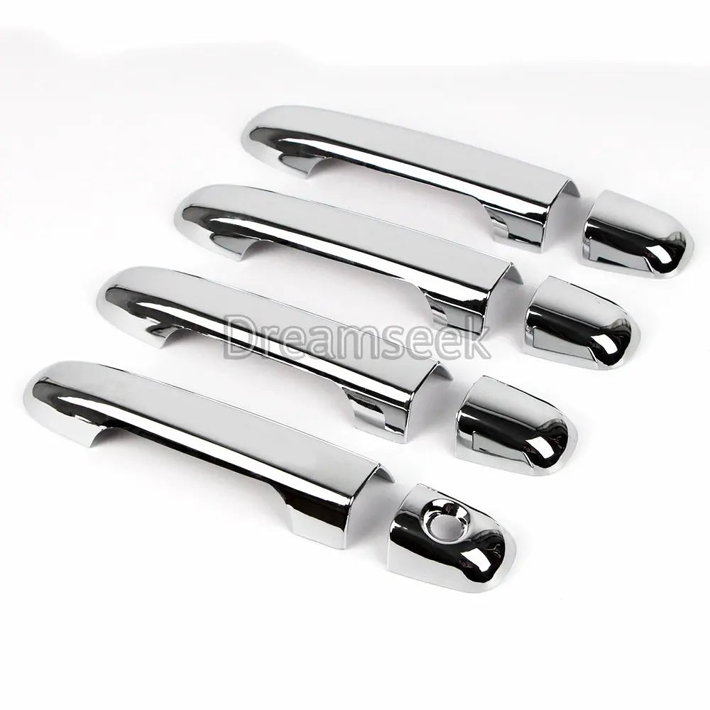 Chrome handle cover installed on Hyundai front door – smart key compatible