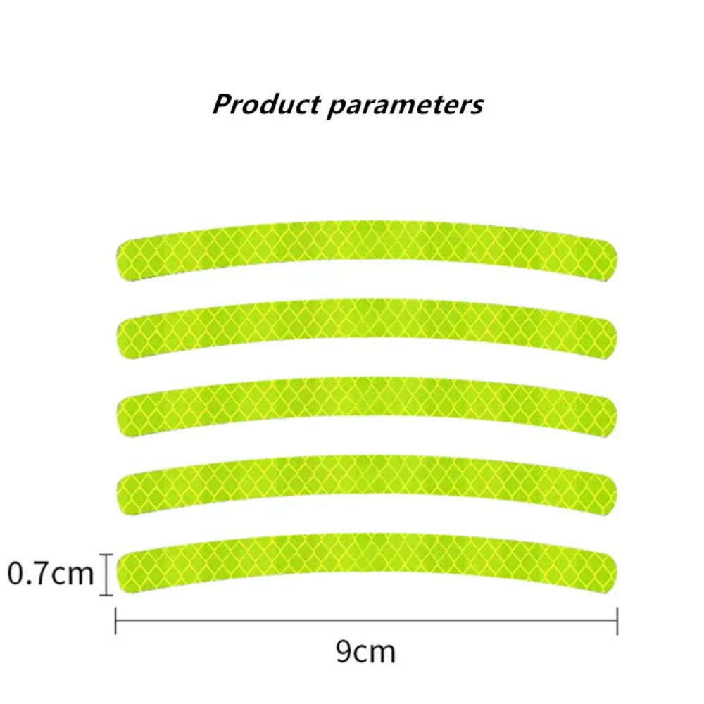 Size chart showing green reflective wheel strips with dimensions 9cm by 0.7cm