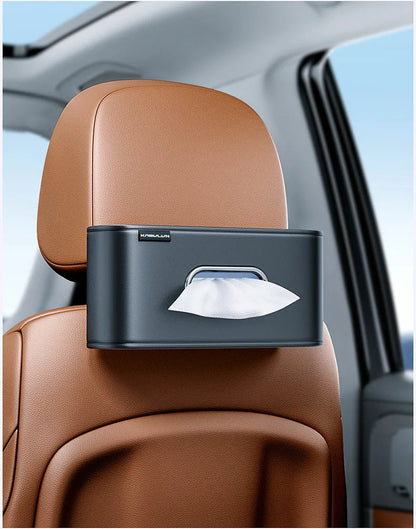 Fine leather details on car organizer